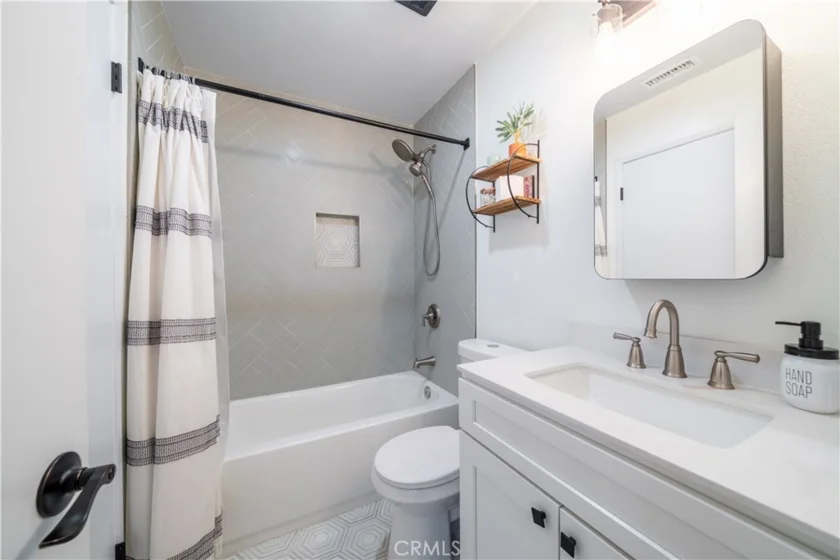 3000 Bradford Pl Unit F photo 27