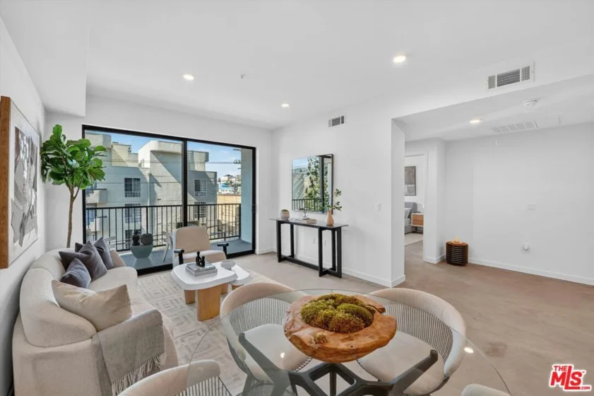 904 S New Hampshire Avenue #407 photo 37