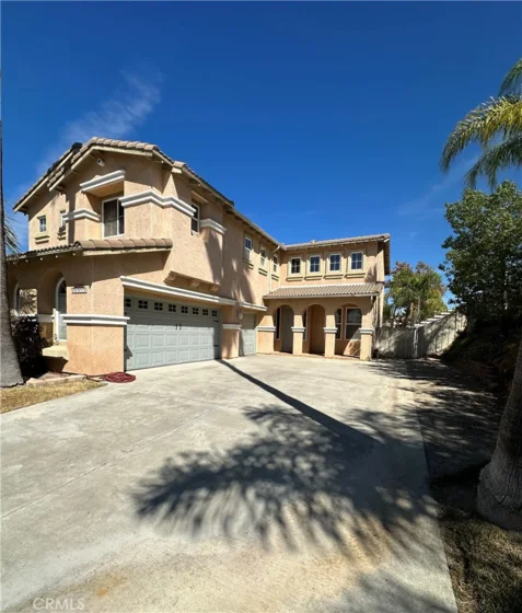 45912 Paseo Gallante photo 1