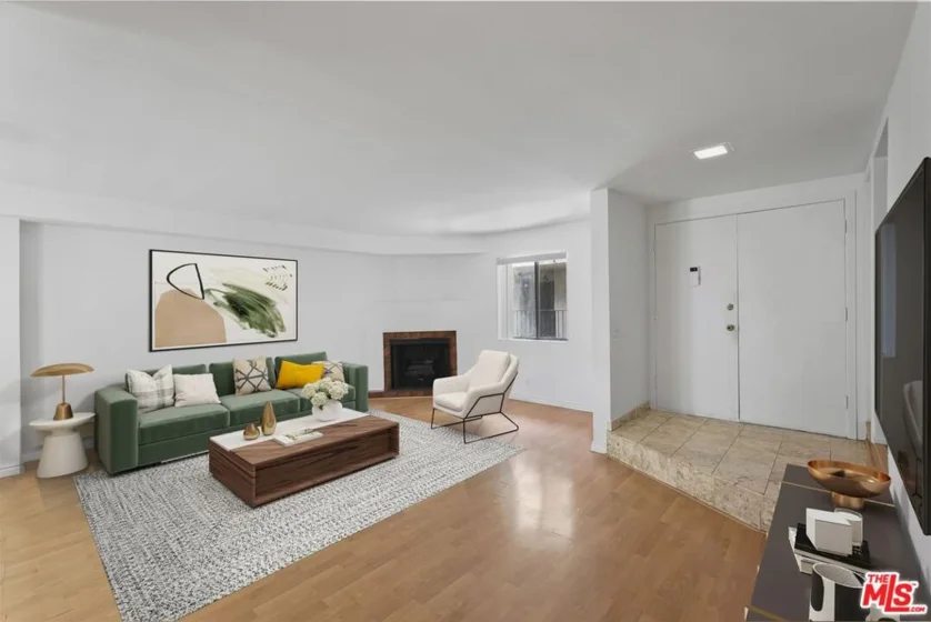 3245 Altura Avenue #8 photo 6