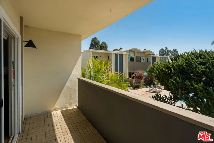 4707 La Villa Marina #J photo 23