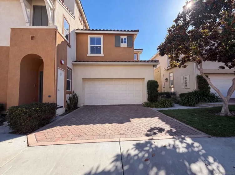4099 Peninsula photo 23