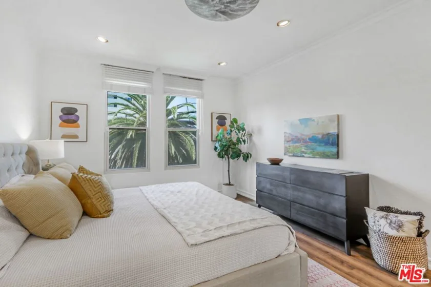 211 California Avenue #501 photo 21