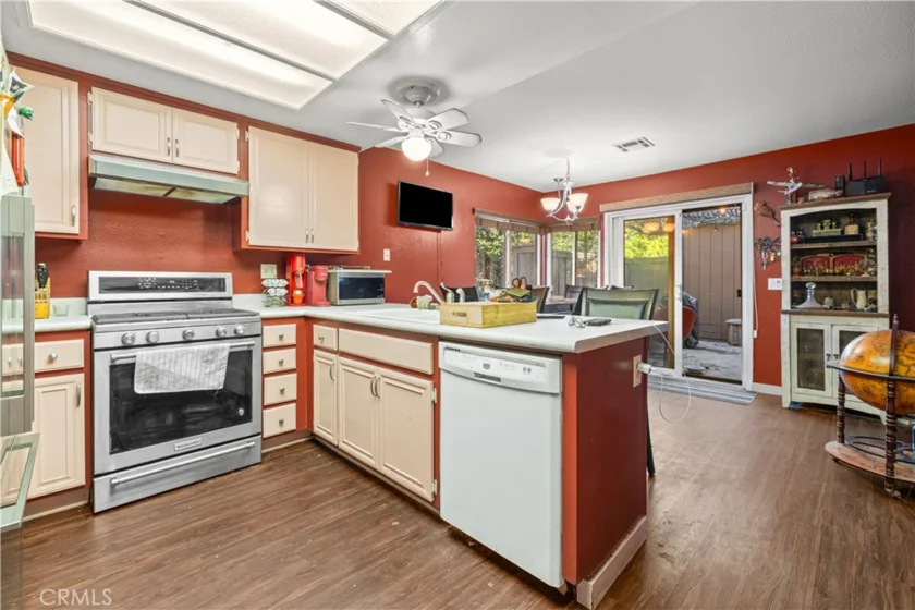 14456 Foothill Boulevard #40 photo 3