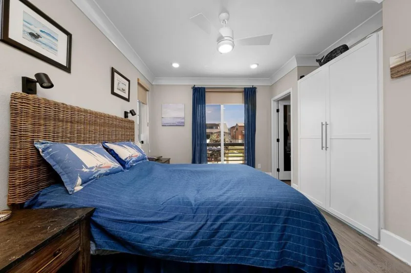 810 Santa Barbara Place photo 12
