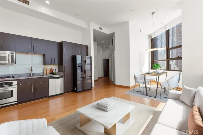 1100 Wilshire Boulevard #1812 photo 15