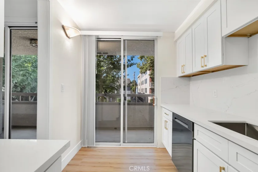 14530 Benefit Street #102 photo 18