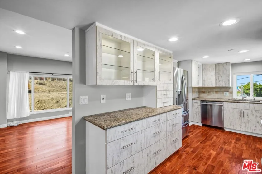 1766 Griffith Park Boulevard #1 photo 25