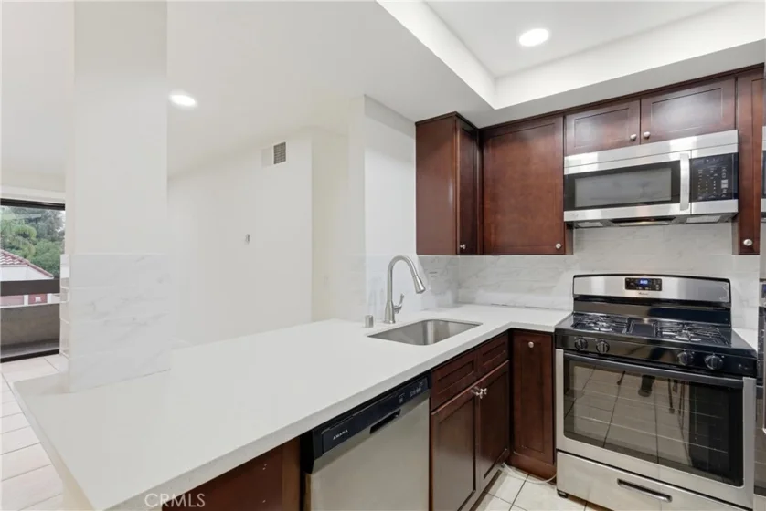 600 W 3rd Street #A210 photo 8