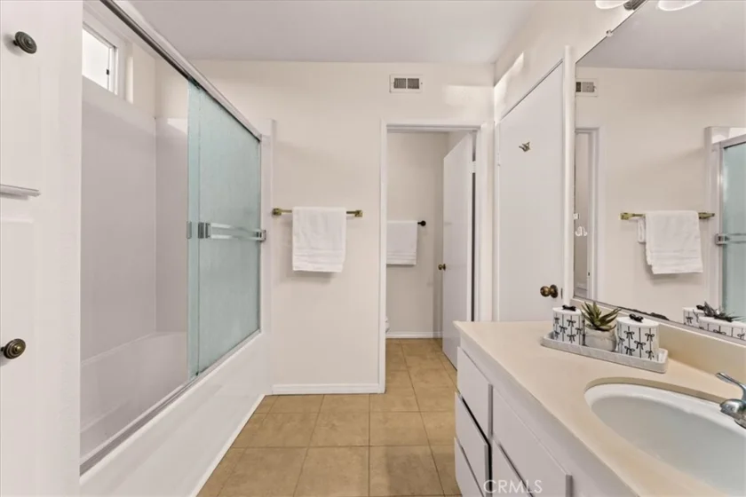 13951 Nadia Way #5 photo 24