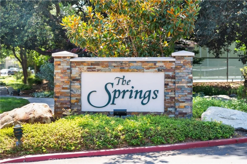 181 Streamwood photo 13
