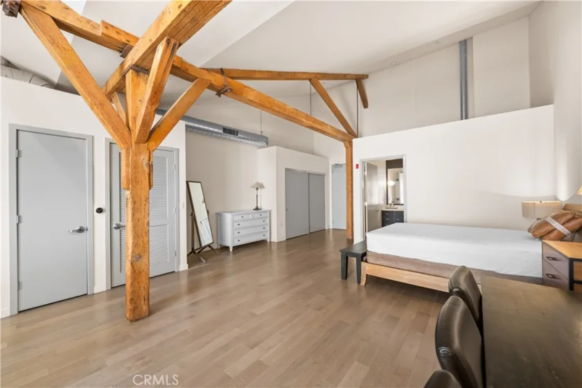 527 Molino Street #213 photo 8