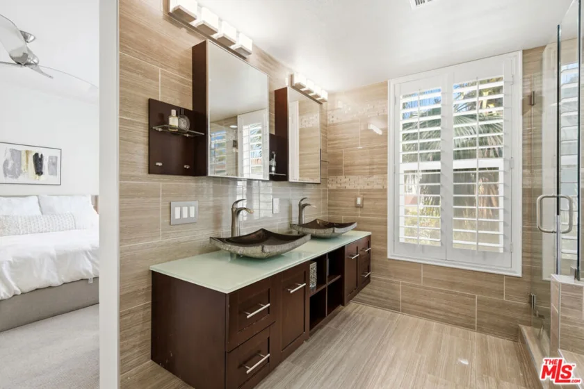 6020 Seabluff Drive #411 photo 14
