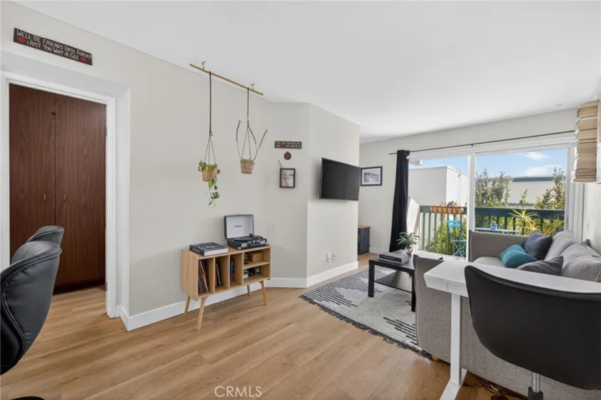 4060 Huerfano #204 photo 1