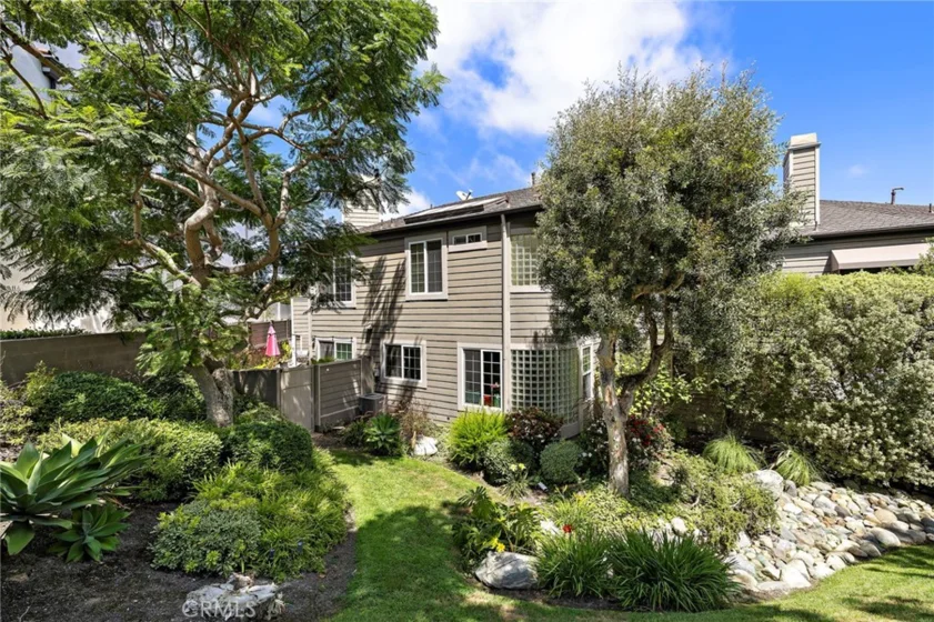 24535 Santa Clara photo 38