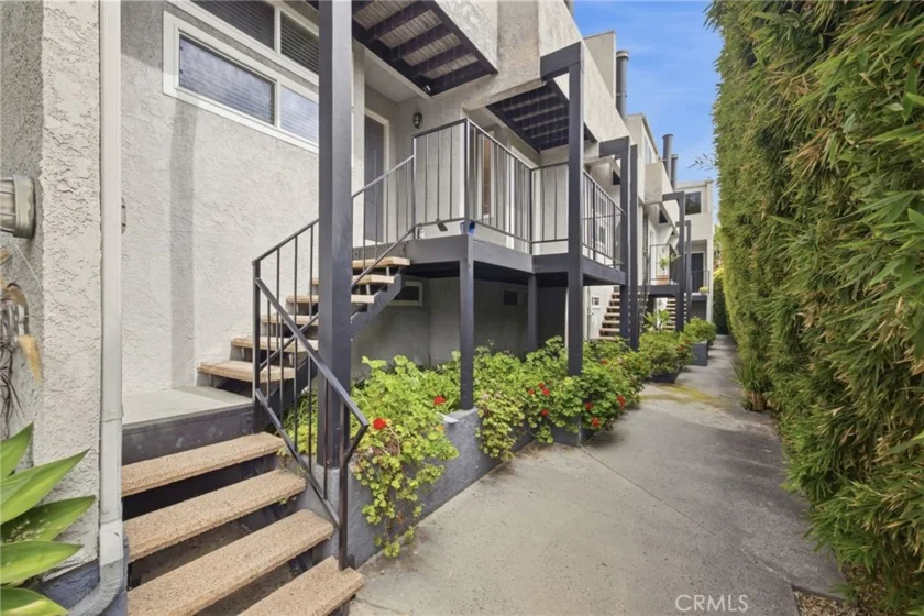 4018 Redwood Avenue #B photo 4