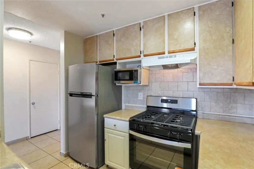450 E 4th Street #337 photo 20