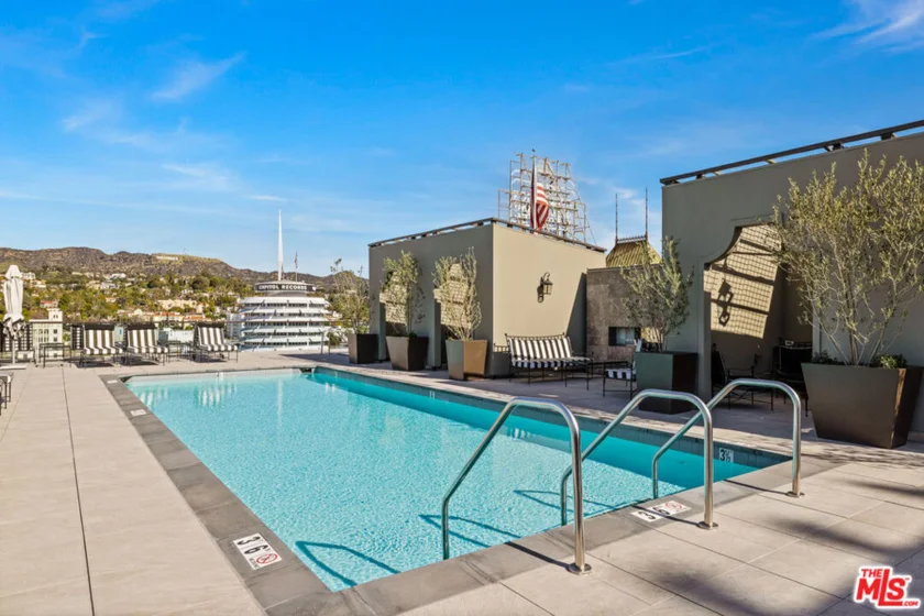 1645 N Vine Street #606 photo 19