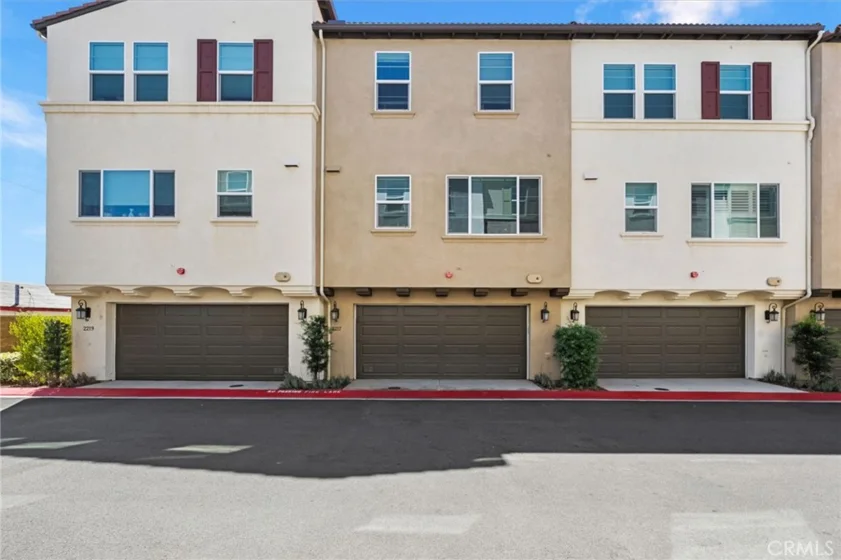 2217 S  Ava Gln photo 31