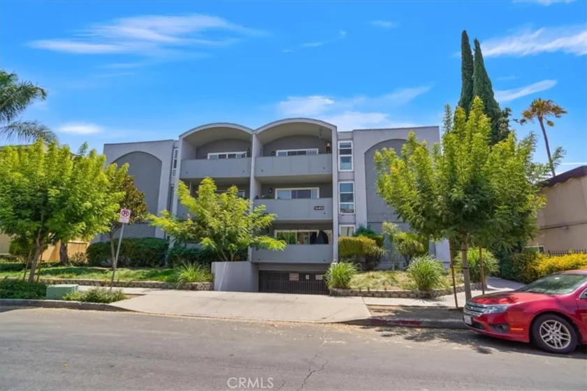 14414 Addison Street #17 photo 1