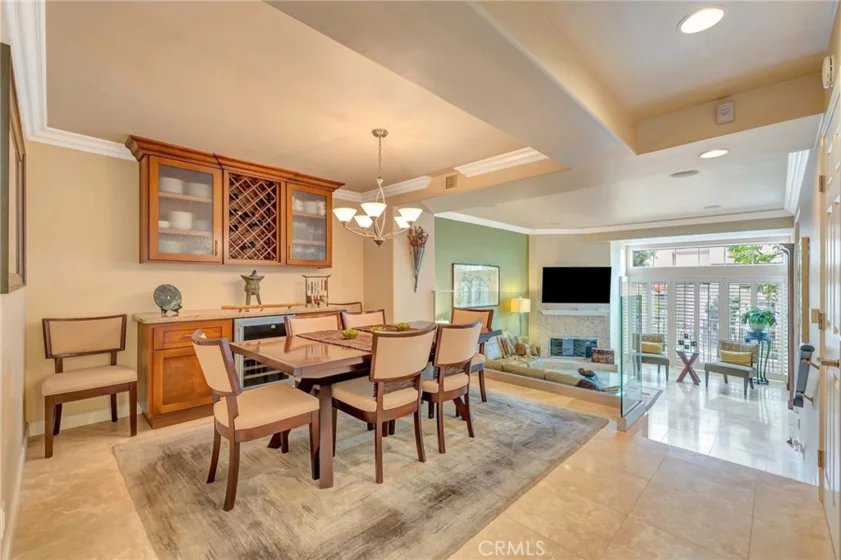 6056 Shadowbrook Circle photo 12