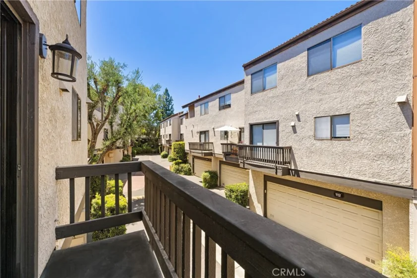 5711 Owensmouth #125 photo 25