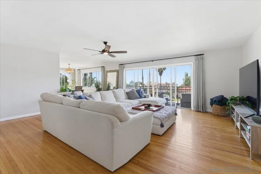 5367 La Jolla #Unit 52 photo 5