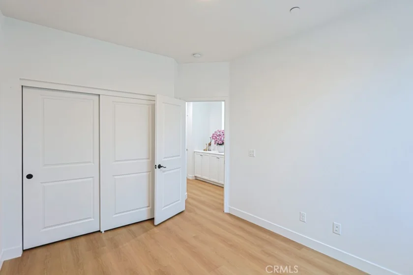1410 N Harbor #1 photo 20
