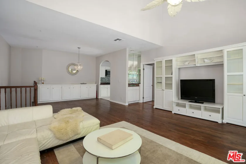 10630 Eastborne Avenue #306 photo 5