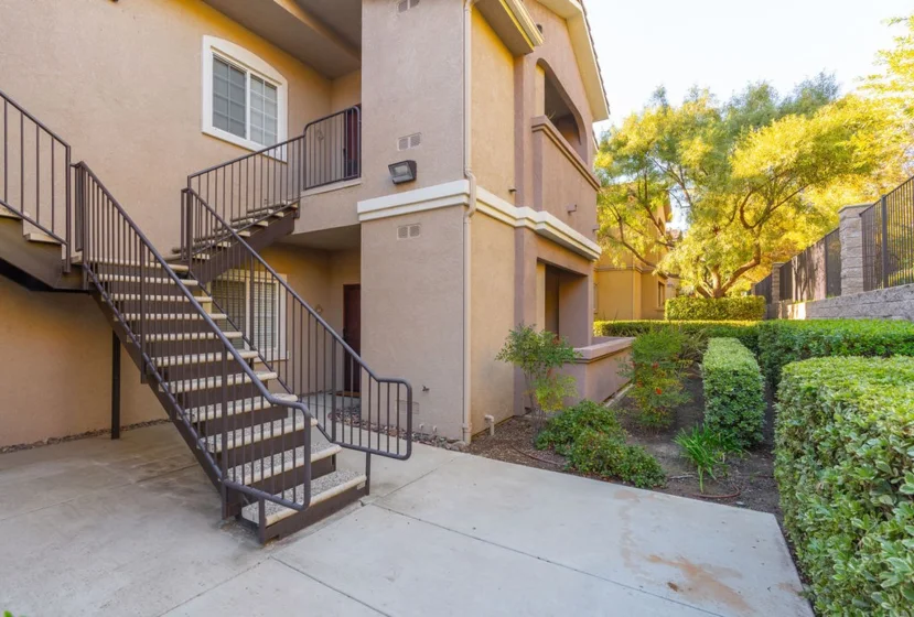 41410 Juniper Street #614 photo 1