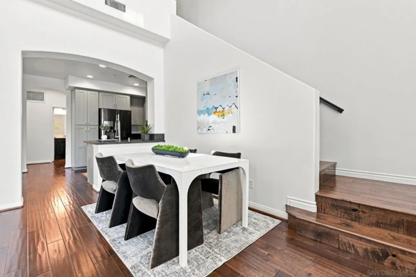 2733 Piantino Circle photo 8