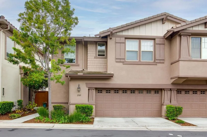 2305 Sky Corral photo 1