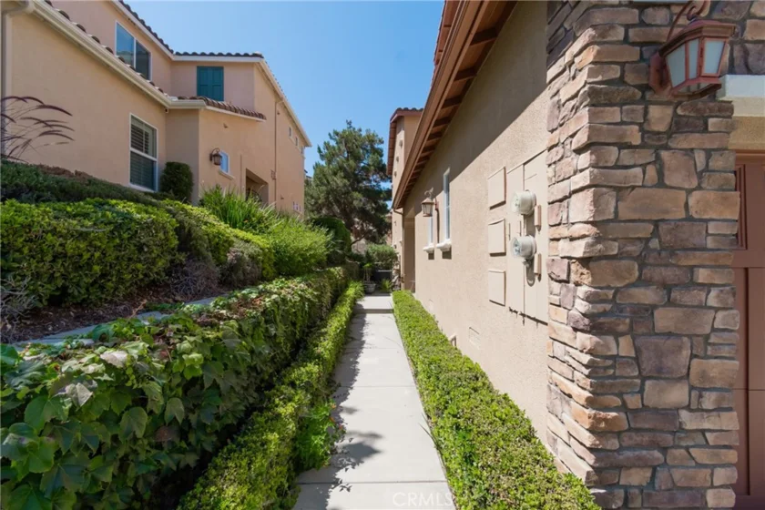 8756 Cuyamaca photo 33