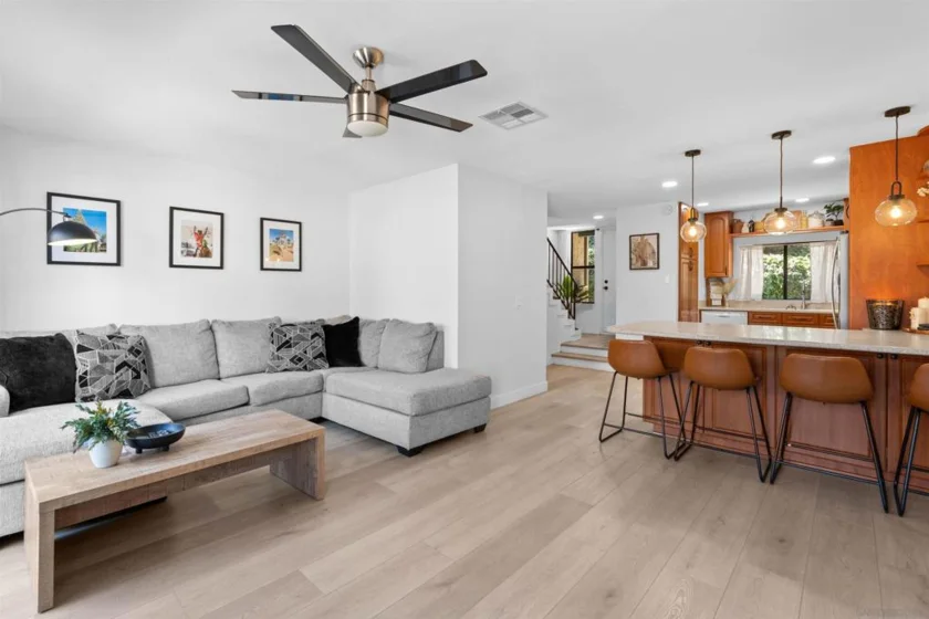10781 Riderwood Terr #b photo 2