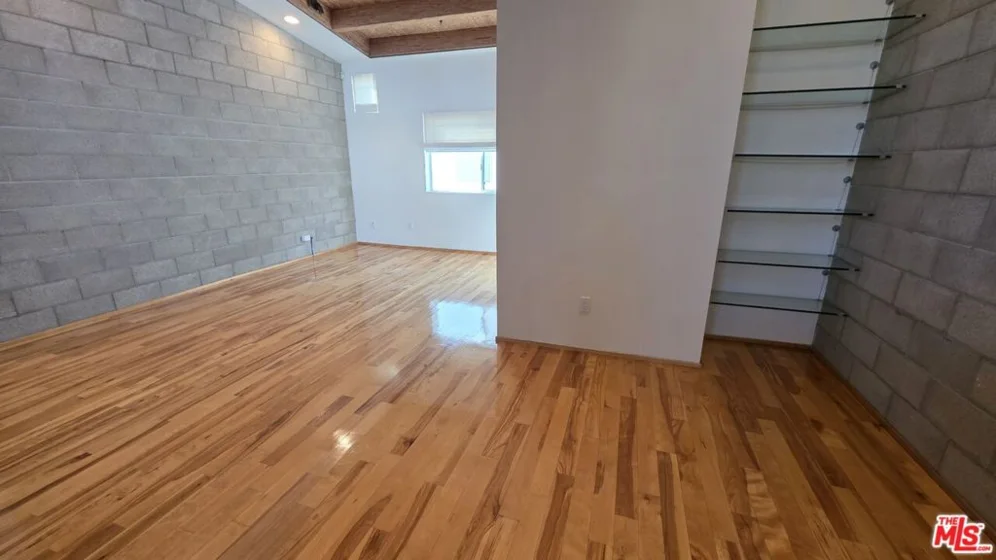 717 N Highland Avenue #9 photo 24