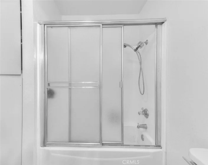 5700 Etiwanda #212 photo 21