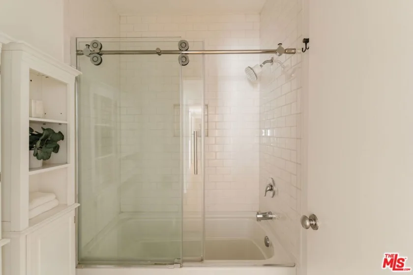 10760 Missouri Avenue #102 photo 15