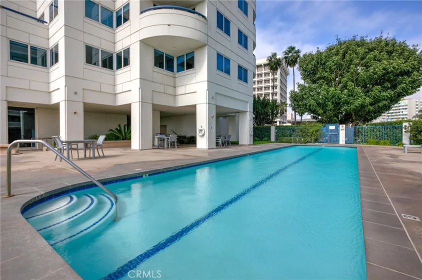 525 E Seaside Way #807 photo 31