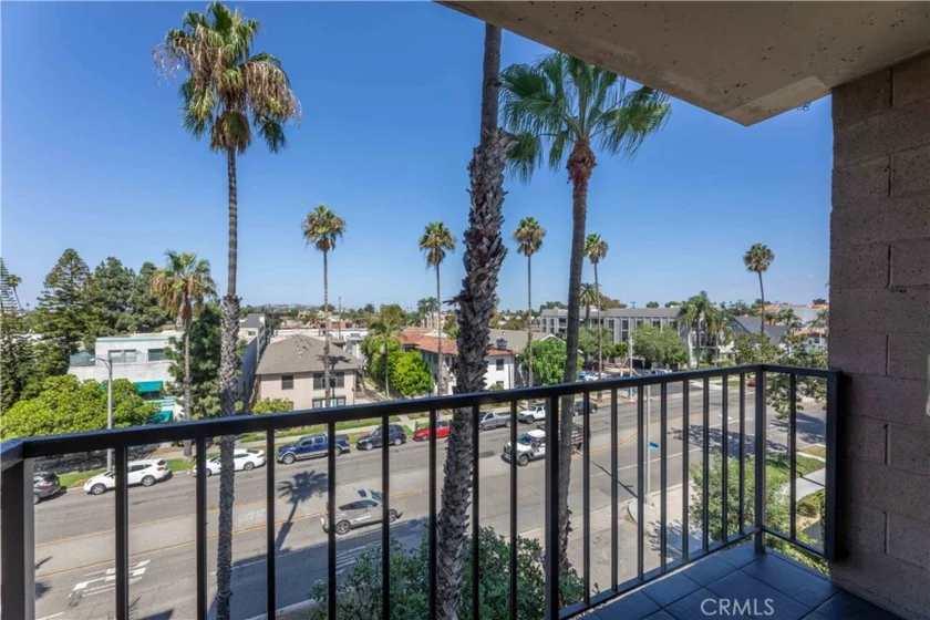1750 E Ocean #501 photo 27