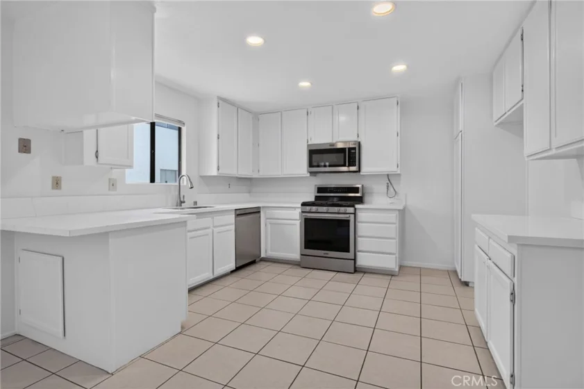18410 Lull Street #1 photo 13