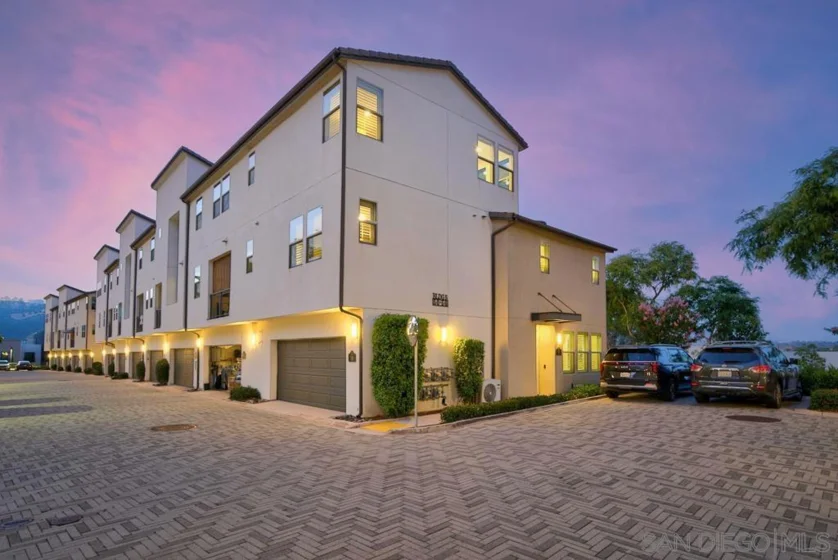 16755 Coyote Bush Drive #50 photo 32