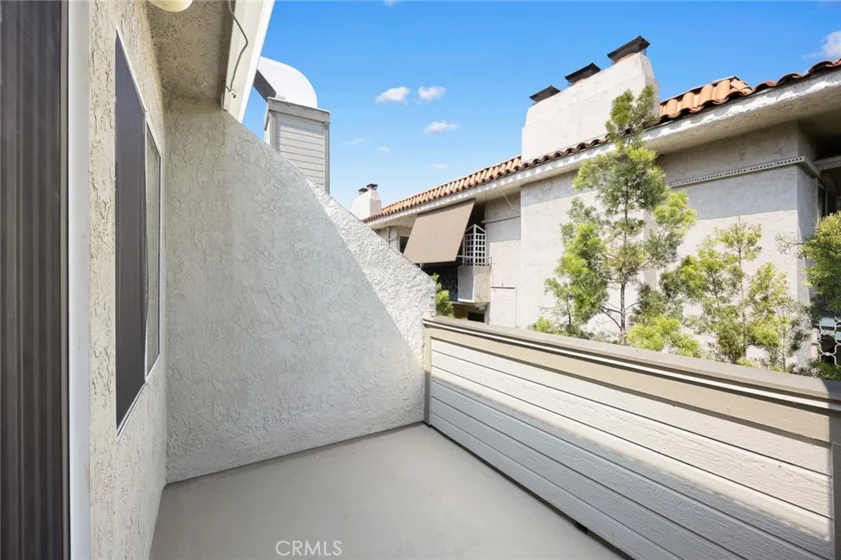 961 E California Boulevard #327 photo 31