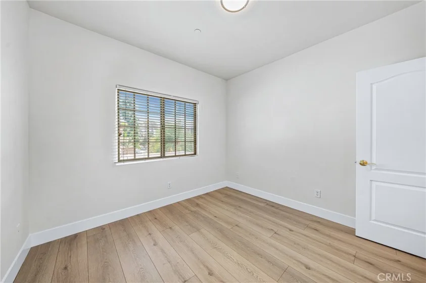 421 E Santa Anita photo 8