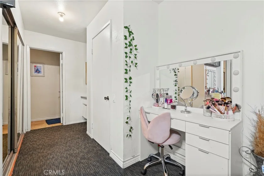 21219 Roscoe photo 9