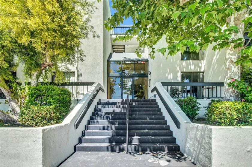 15335 Magnolia #215 photo 29