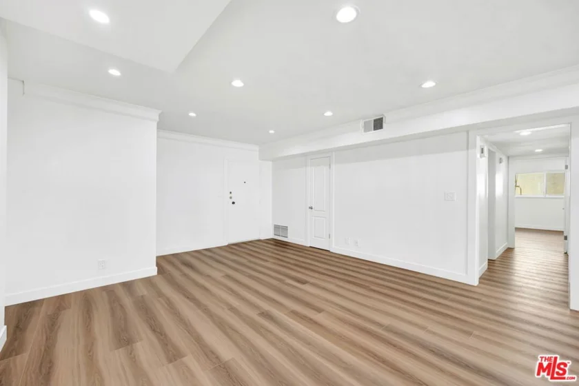 11970 Montana Avenue #110 photo 3