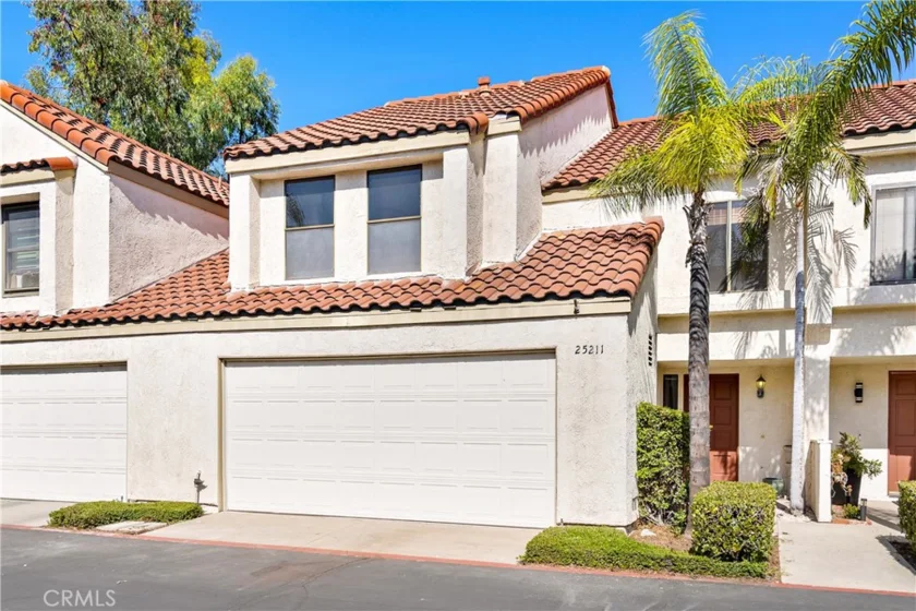 25211 Avenida Tranquila photo 1