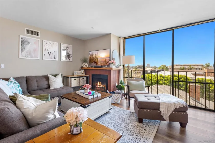 4082 Albatross Street #15 photo 1