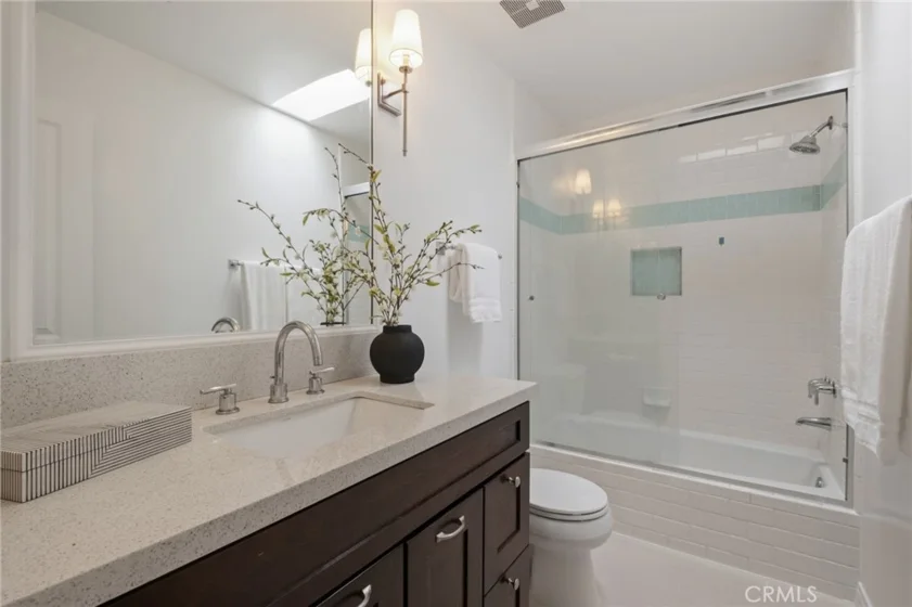 1037 18th Street #9 photo 21