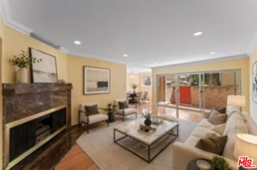 6225 Coldwater Canyon Avenue #112 photo 2